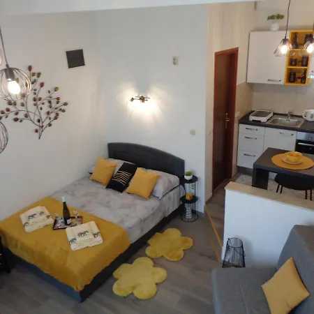 Apartman M Orebić Esterno foto