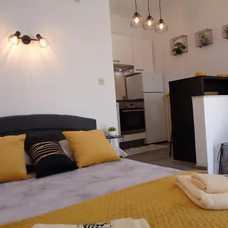 Apartman M Orebić Esterno foto
